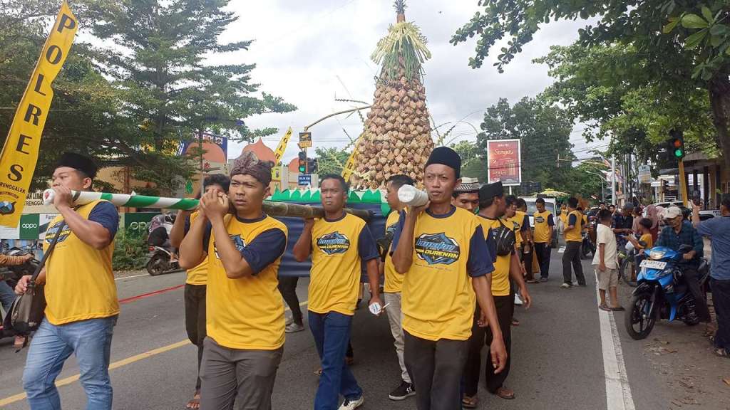 Perayaan Lebaran Ketupat di Durenan Trenggalek tahun 2024 Beda dengan&nbsp;2023