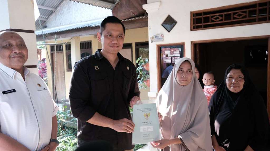 Warga Dapat Kemudahan PTSL, Cerita Langsung bersama Menteri&nbsp;AHY